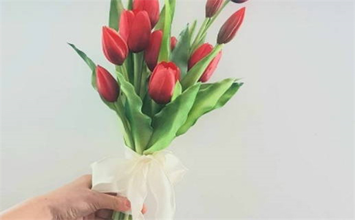 2025年农历正月十五是结婚好日子吗 是办婚礼好日子吗