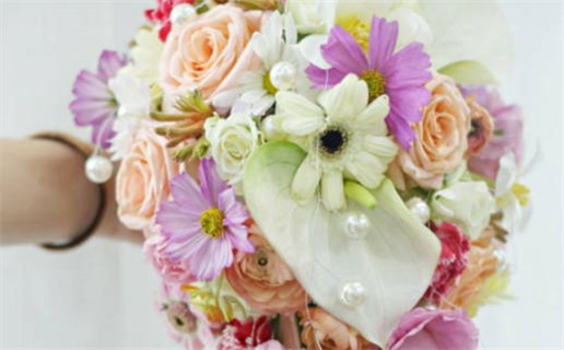 2024年12月19日结婚吉日查询 今日办喜事好吗