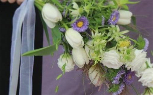 2025年03月18日领证黄道吉日 宜登记结婚吉日查询