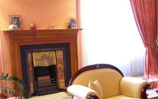 2025年农历九月初十装修黄道吉日 装潢房子吉利吗